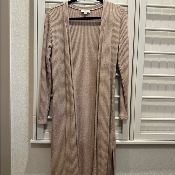 LOFT Sweaters - LOFT Long Ribbed Cardigan in Beige